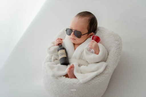 汕尾宝宝嘴唇上翘